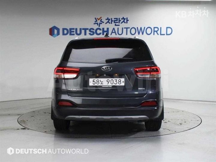 Kia Sorento 2015 — 4