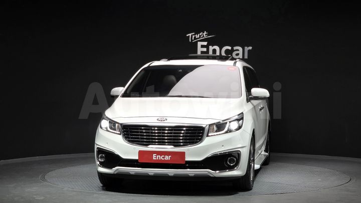 Kia Carnival 2015 — 3