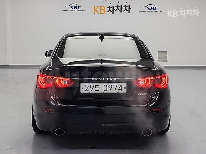 Infiniti Q 2015 — 3