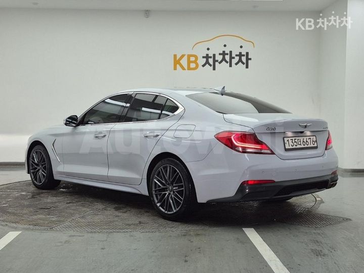 Genesis G70 2018 — 3