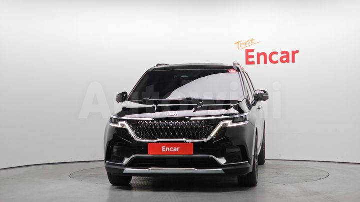 Kia Carnival 2021 — 3