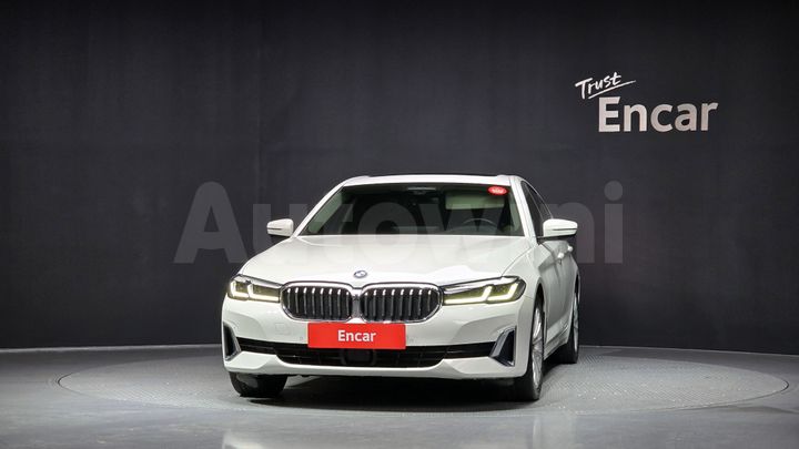 BMW 5 Series 2021 — 3