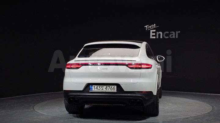 Porsche Cayenne 2021 — 4