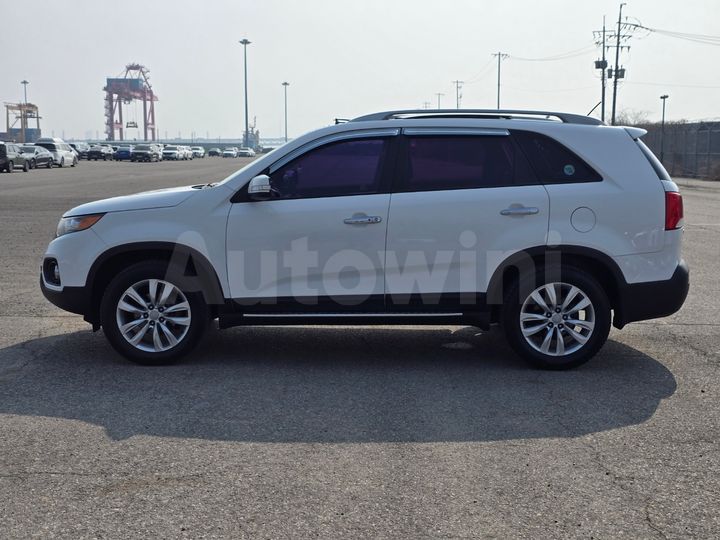Kia Sorento 2010 — 3