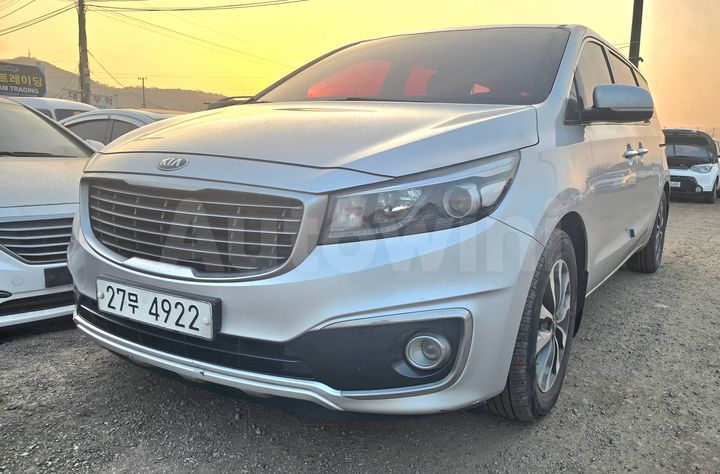 Kia Carnival 2015 — 3