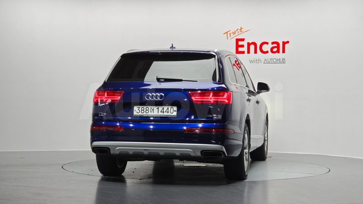 Audi Q7 2019 — 4