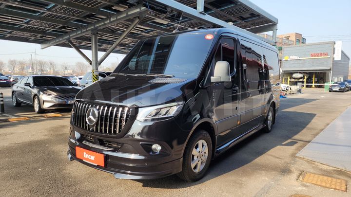 Mercedes Benz Sprinter