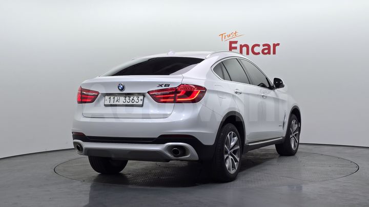 BMW X6 2015 — 2