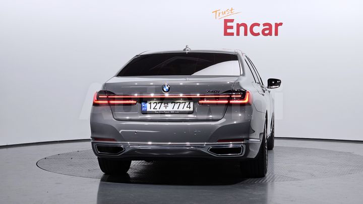 BMW 7 Series 2021 — 4