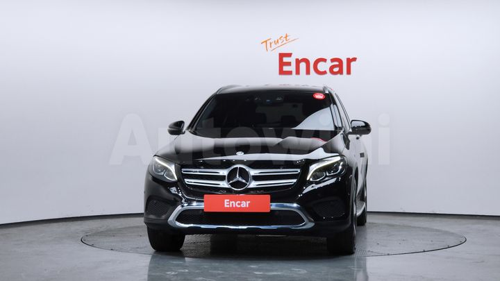 Mercedes Benz GLC Class 2019 — 3