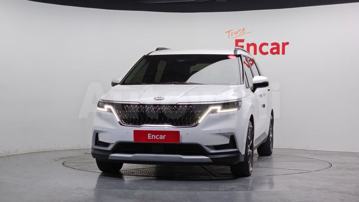 Kia Carnival 2021 — 3
