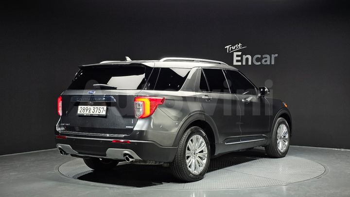 Ford Explorer 2020 — 2