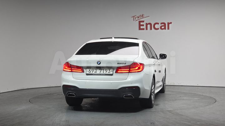 BMW 5 Series 2017 — 3