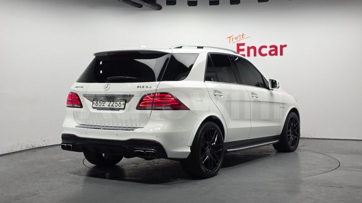 Mercedes Benz GLE Class 2016 — 2