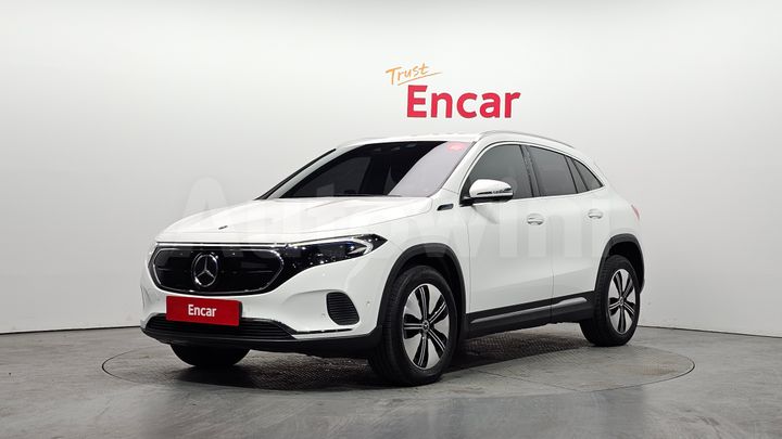 Mercedes Benz EQA