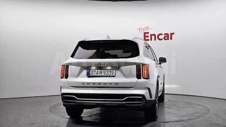 Kia Sorento 2022 — 4