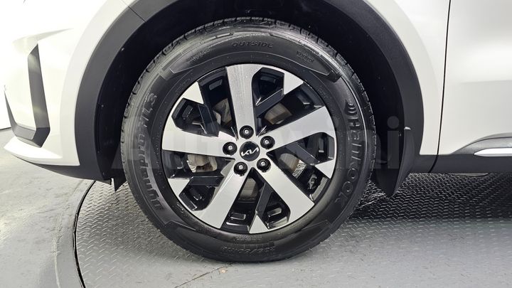 Kia Sorento 2022 — 5
