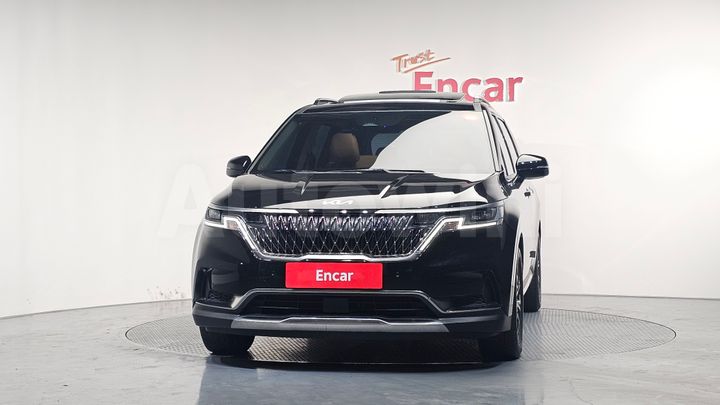 Kia Carnival 2023 — 3