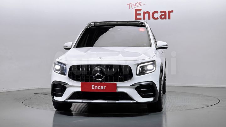 Mercedes Benz GLB Class 2023 — 3