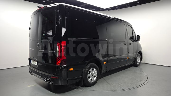 Mercedes Benz Sprinter