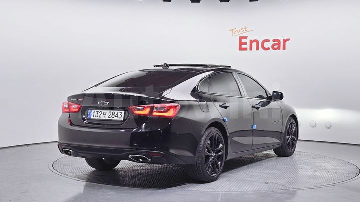 Chevrolet Malibu 2018 — 2