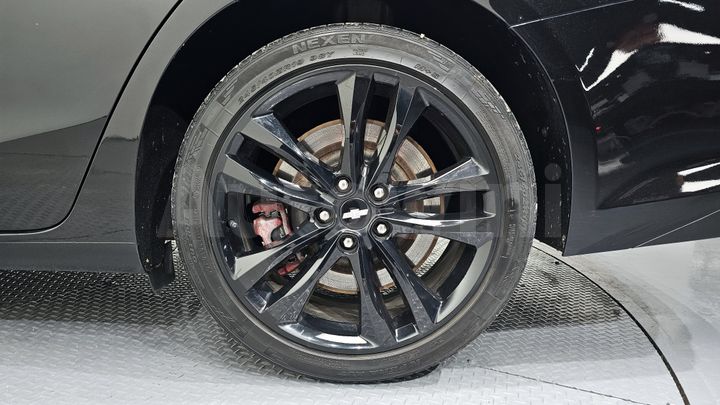 Chevrolet Malibu 2018 — 5