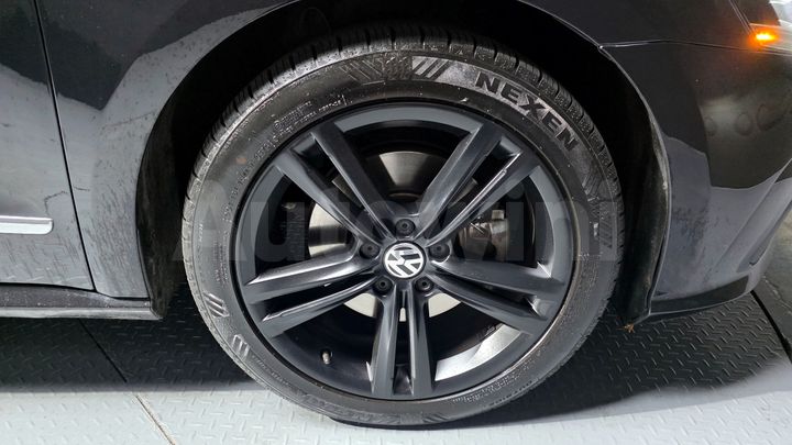 Volkswagen Passat 2018 — 5