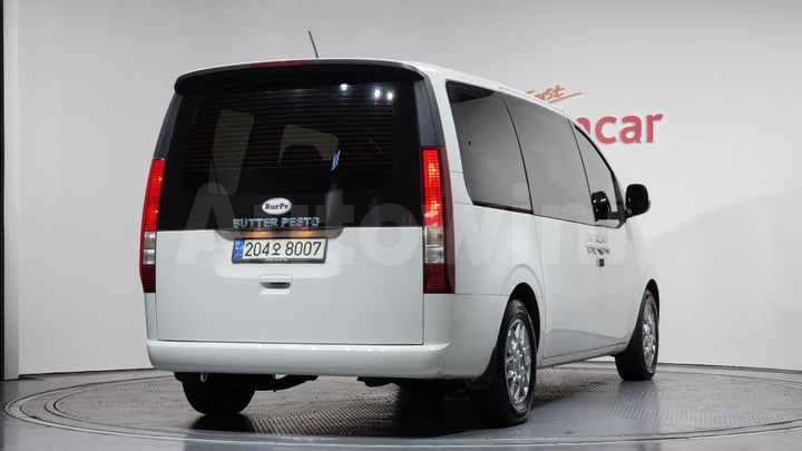 Hyundai Staria 2022 — 2