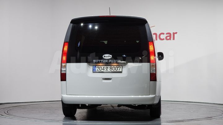 Hyundai Staria 2022 — 4