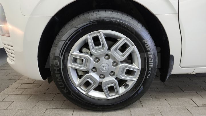 Hyundai Staria 2022 — 5