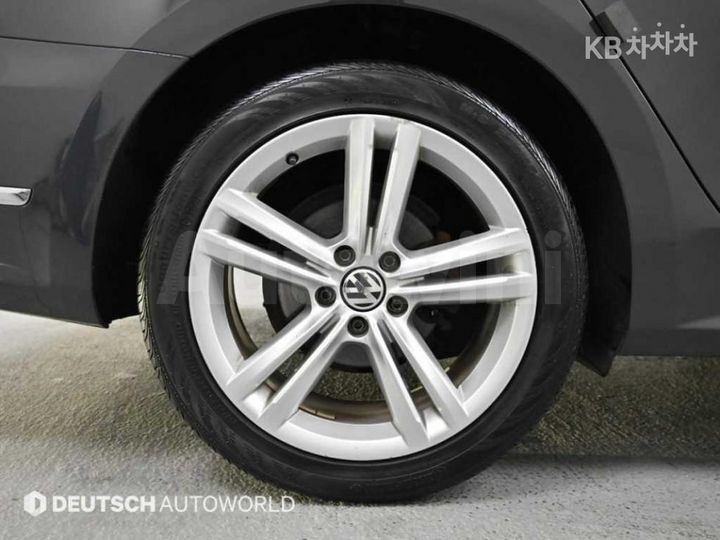 Volkswagen Passat 2015 — 5