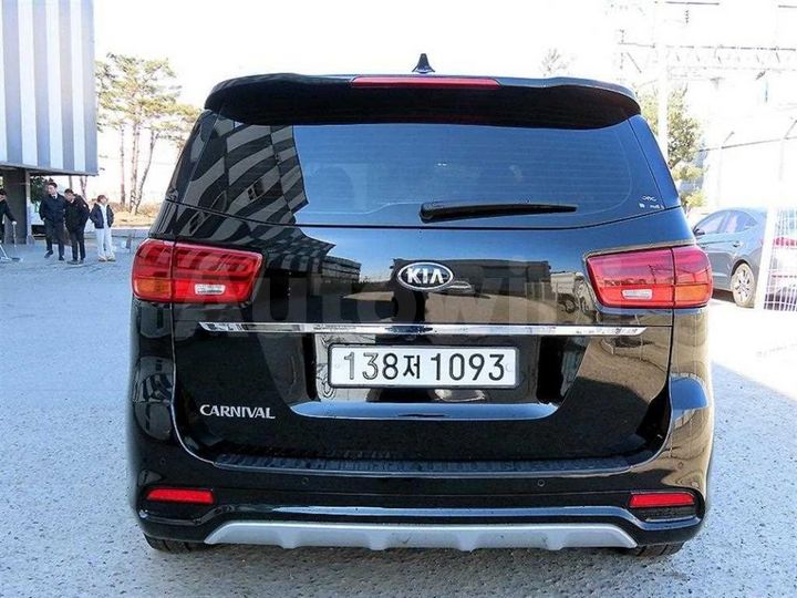 Kia Carnival 2020 KNAME81ABLS644580 — 4