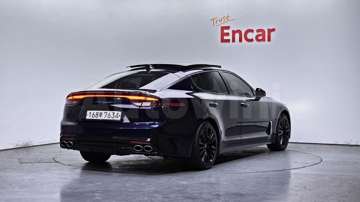 Kia Stinger 2018 — 2
