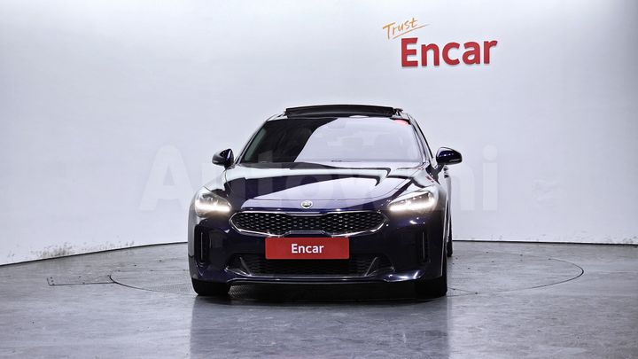 Kia Stinger 2018 — 3