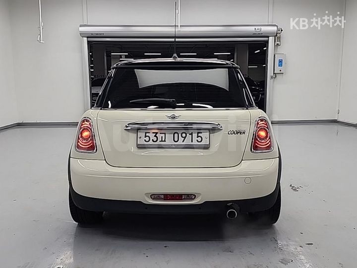 Mini Cooper 2013 — 3