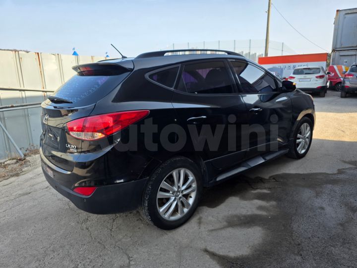 Hyundai Tucson 2011 — 5