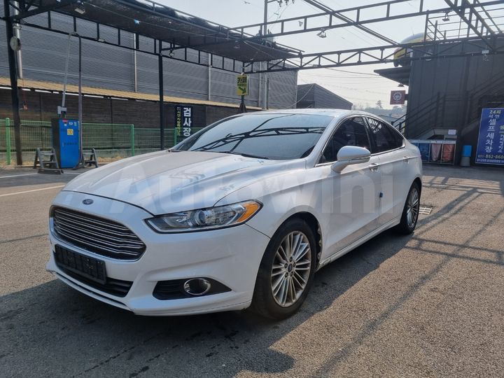 Ford Fusion 2013 — 2