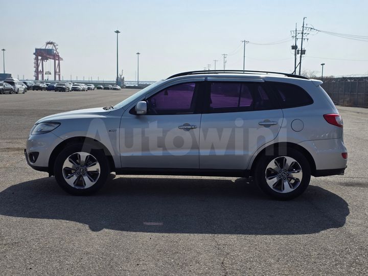 Hyundai SantaFe 2012 — 3