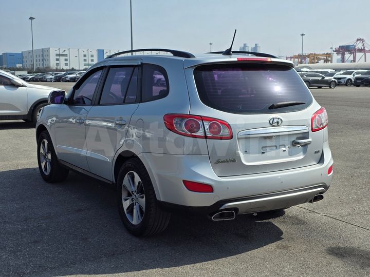 Hyundai SantaFe 2012 — 4
