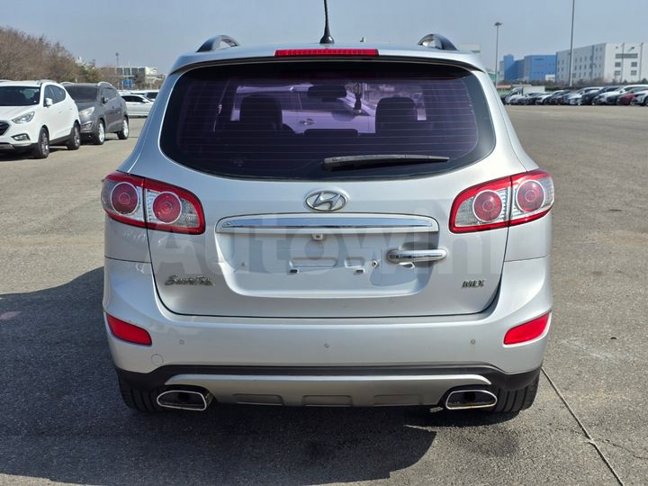 Hyundai SantaFe 2012 — 5