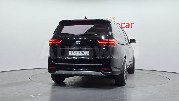 Kia Carnival 2019 — 4