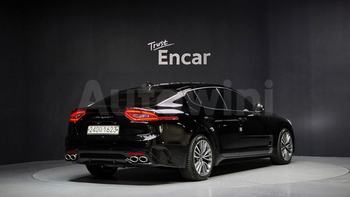 Kia Stinger 2020 — 2