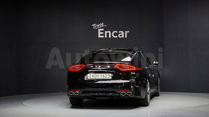 Kia Stinger 2020 — 4