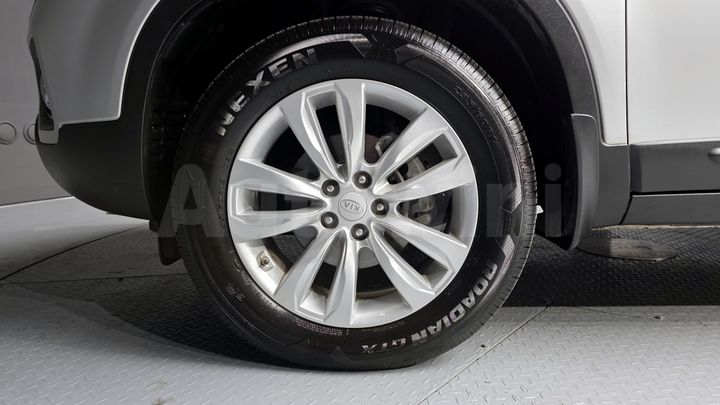 Kia Sorento 2010 — 5