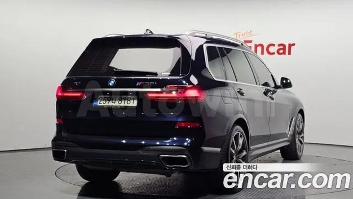 BMW X7 2021 — 2