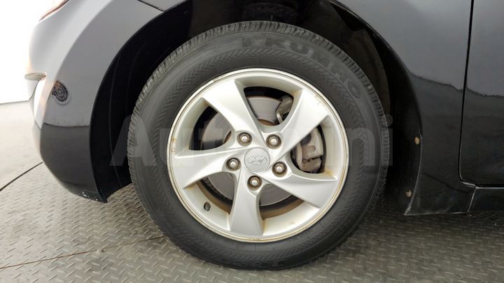 Hyundai Avante 2012 — 5