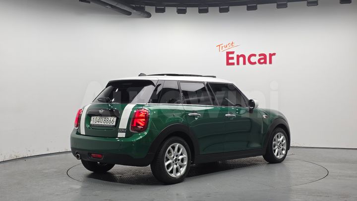 Mini Cooper 2020 — 2