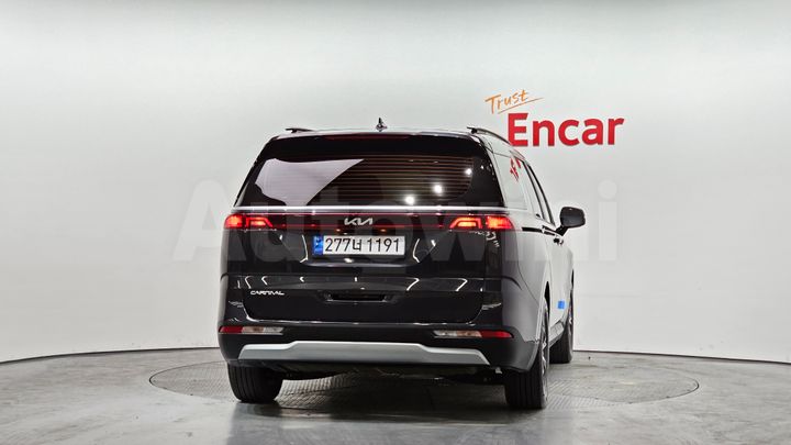 Kia Carnival 2023 — 4