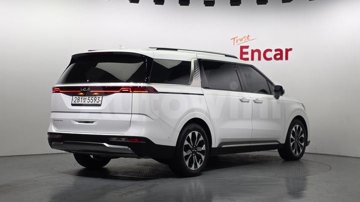 Kia Carnival 2022 — 2