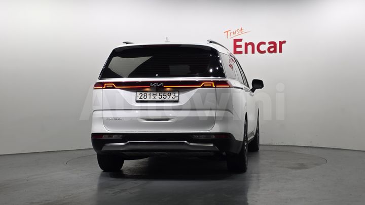 Kia Carnival 2022 — 4